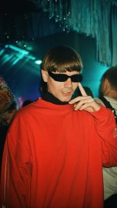 Photo by <a href="https://unsplash.com/@annasawit?utm_content=creditCopyText&utm_medium=referral&utm_source=unsplash">Anna Ayrapetyan</a> on <a href="https://unsplash.com/photos/a-man-wearing-sunglasses-ZqEr0zMRM3E?utm_content=creditCopyText&utm_medium=referral&utm_source=unsplash">Unsplash</a>